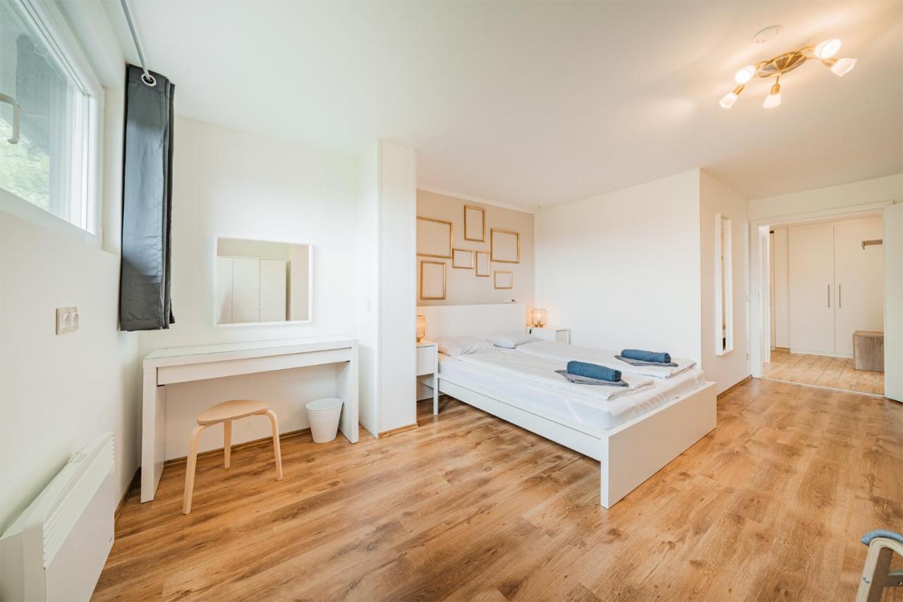 Panorama-Apartments In Unmittelbarer See-Nahe Schiefling am See Eksteriør bilde